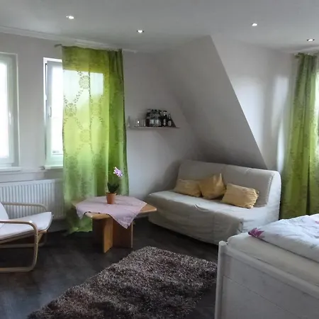 Bnb Pension Luettje Suennbloem
